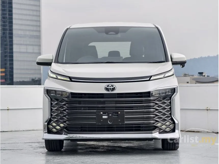 2022 Toyota Voxy S-Z MPV