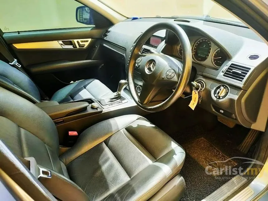 2008 Mercedes-Benz C230 Avantgarde Advanced Sedan
