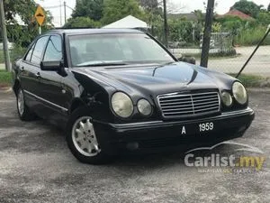 (Percuma Siap Tukar Nama)(UK Spec)(Tahun Reg 2001)(Tahun Betul 1997)(Mercedes-Benz E230 2.3 Elegance Sedan Auto)(Leather Seat)