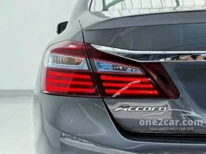 2019 Honda ACCORD 2.0 Hybrid TECH Sedan