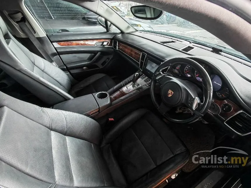 2012 Porsche Panamera Hatchback