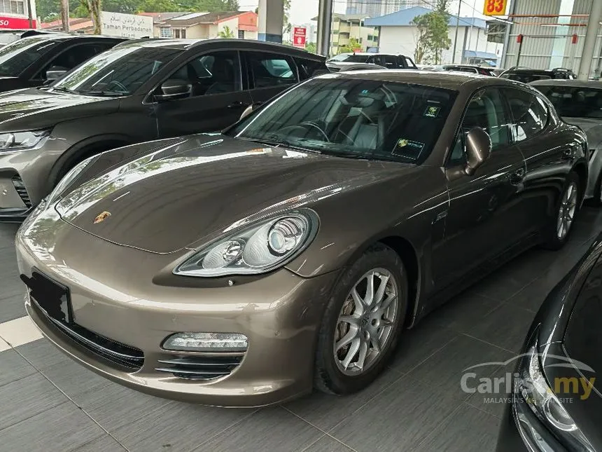 2012 Porsche Panamera Hatchback