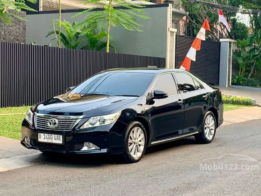 Jual Mobil Toyota Camry 2013 V 2.5 di DKI Jakarta Automatic Sedan Hitam Rp 185.000.000