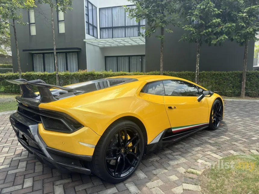 2016 Lamborghini Huracan LP610-4 Coupe