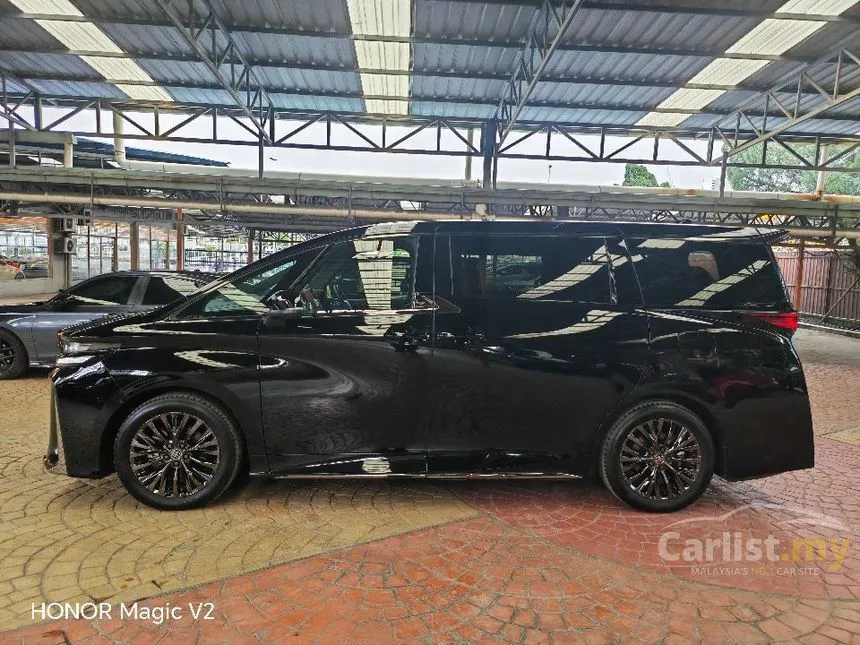 2025 Toyota Vellfire Z Premier MPV
