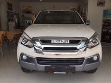 MARCH MAYHEM SPECIAL NEW 2017 Isuzu MU-X 2.5 SUV -- Full Spec FULL LOAN --