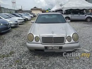 1998 Mercedes-Benz E240 2.4 Elegance Sedan