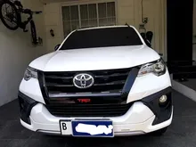 2019 Toyota Fortuner 2.4 VRZ TRD 4X2 SUV