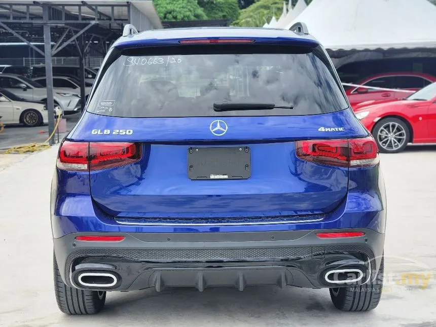 2020 Mercedes-Benz GLB250 4MATIC AMG Line SUV
