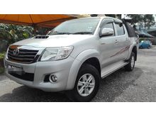 2015 Toyota Hilux 2.5 G VNT Pickup Truck
