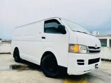 2010 Toyota Hiace 2.5 Panel Van