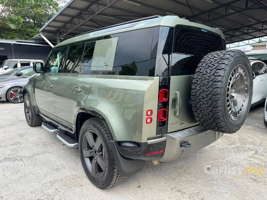2022 Land Rover Defender 110 D300 X SUV
