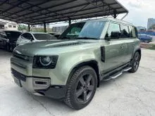 2022 Land Rover Defender 3.0 110 D300 X Dynamic SE Airmatic Cool Box Panaromic roof Ready Stock