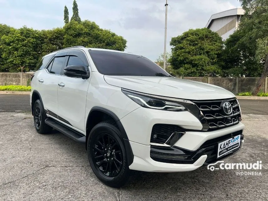 2023 Toyota Fortuner VRZ 4x2 SUV