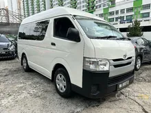 2014 Toyota Hiace 2.5 D (M) Window Van High Roof 11 Seats Front Leather Seat Android Player Reverse Camera Front and Rear Dashcam