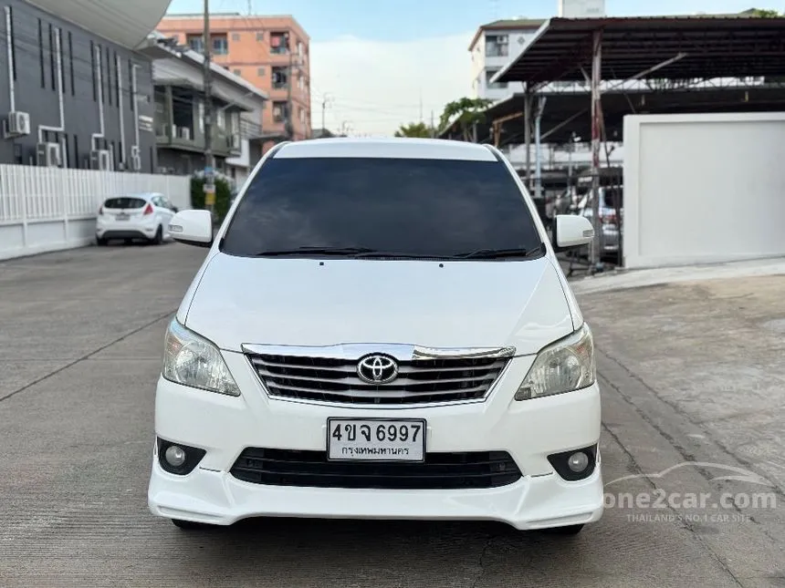 2013 Toyota INNOVA V Wagon