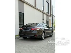 2020 Toyota Camry 2.5 V Sedan