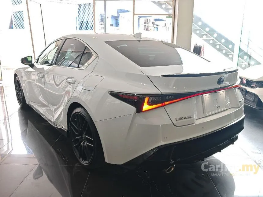 2021 Lexus IS 300 F Sport Sedan