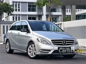 December 2013 MERCEDES-BENZ B200 CGI BlueEfficiency (A) W246 Turbo 7 G-DCT, High Spec Local CBU Imported Brand New by MERCEDES MALAYSIA 1 Owner