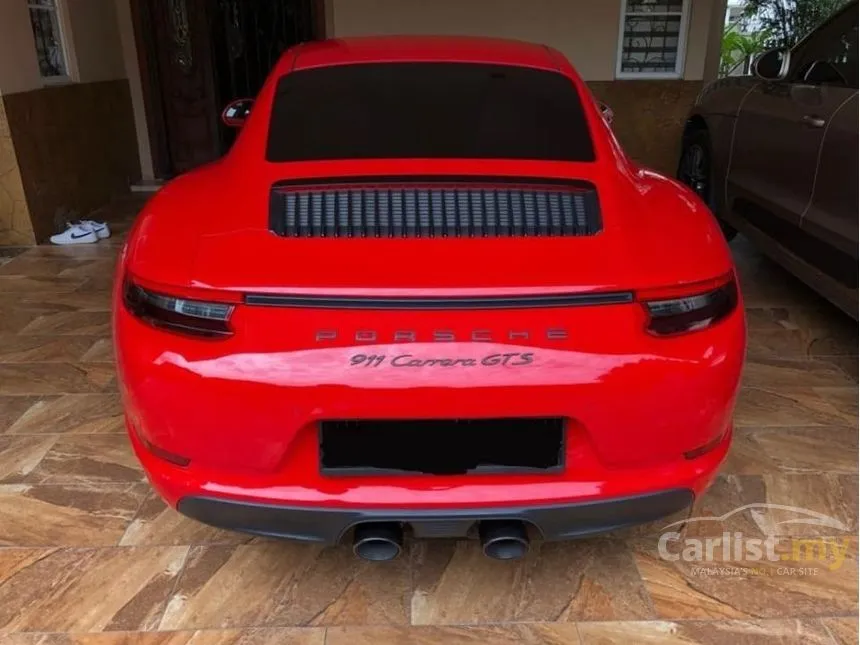 2017 Porsche 911 Carrera GTS Coupe
