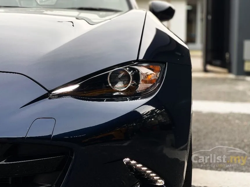 2021 Mazda Roadster S Convertible