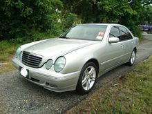 2000 Mercedes-Benz E240 2.4 V6 (A)