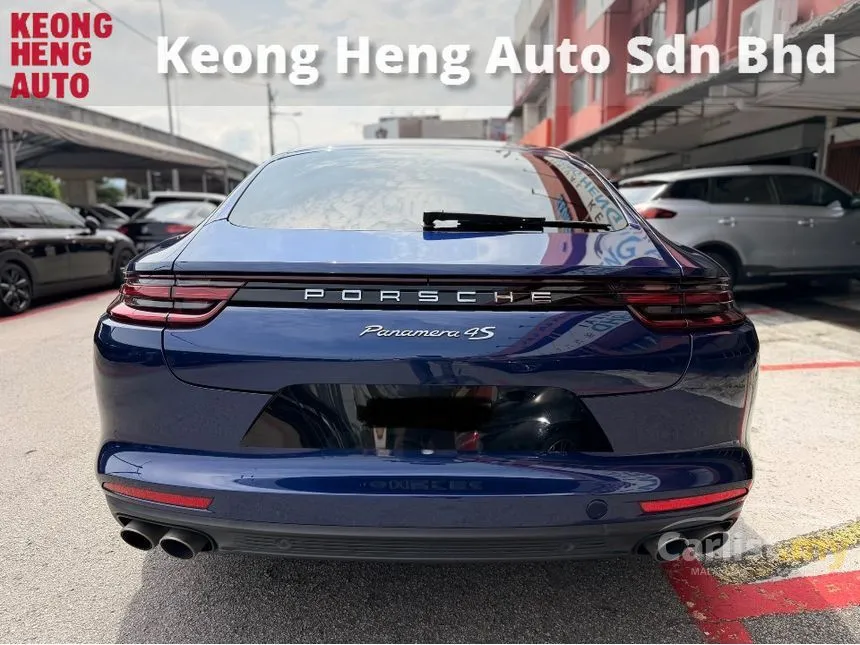 2020 Porsche Panamera 4S Hatchback