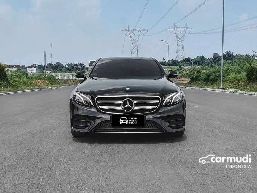 2017 Mercedes-Benz E300 AMG Line Sedan
