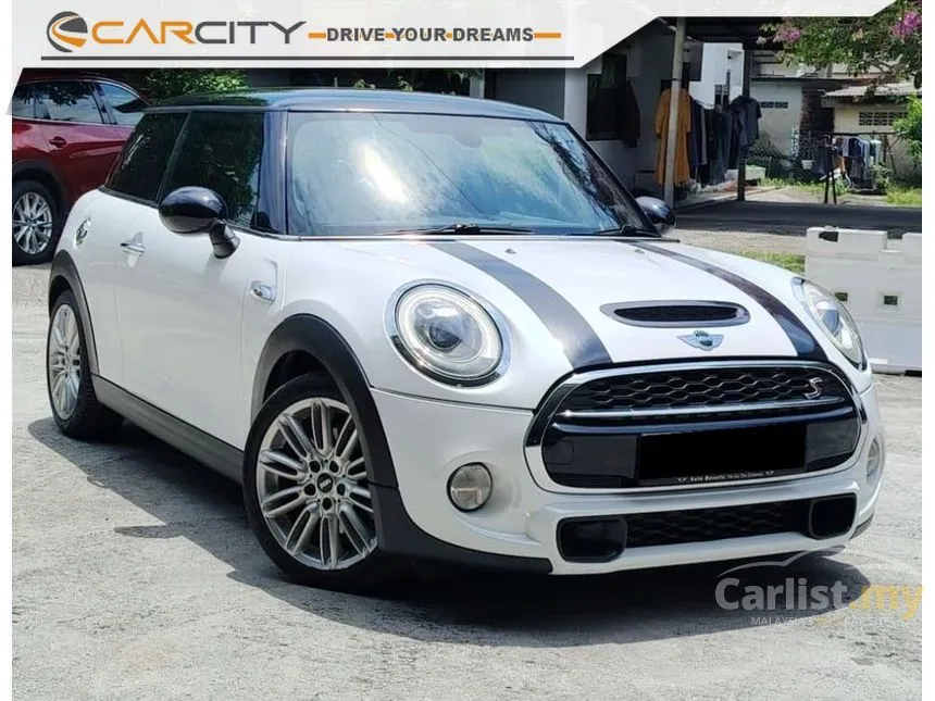 2016 MINI Cooper John Cooper Works 3 Door Hatchback