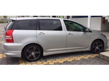 2005 Toyota Wish 1.8 MPV - PS