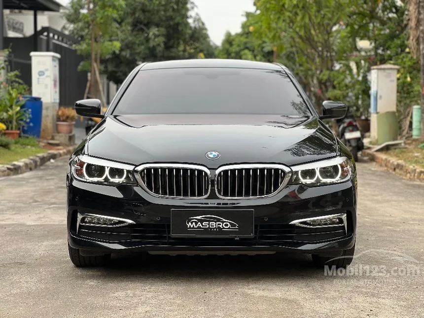 Jual Mobil BMW 520d 2017 Luxury 2.0 di DKI Jakarta Automatic Sedan Hitam Rp 473.000.000