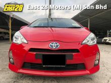 2013 Toyota Prius C 1.5 Hybrid CAR KING CONDITION 1 LADY FU LON OTR