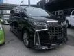 Recon 2020 Toyota Alphard 2.5 S GOLD SUNROOF (PROMOTION PRICE) CAMERA ,HALF LEATHER ,MODELLISTA BODYKIT ,3 POWER DOOR UNREG - Cars for sale