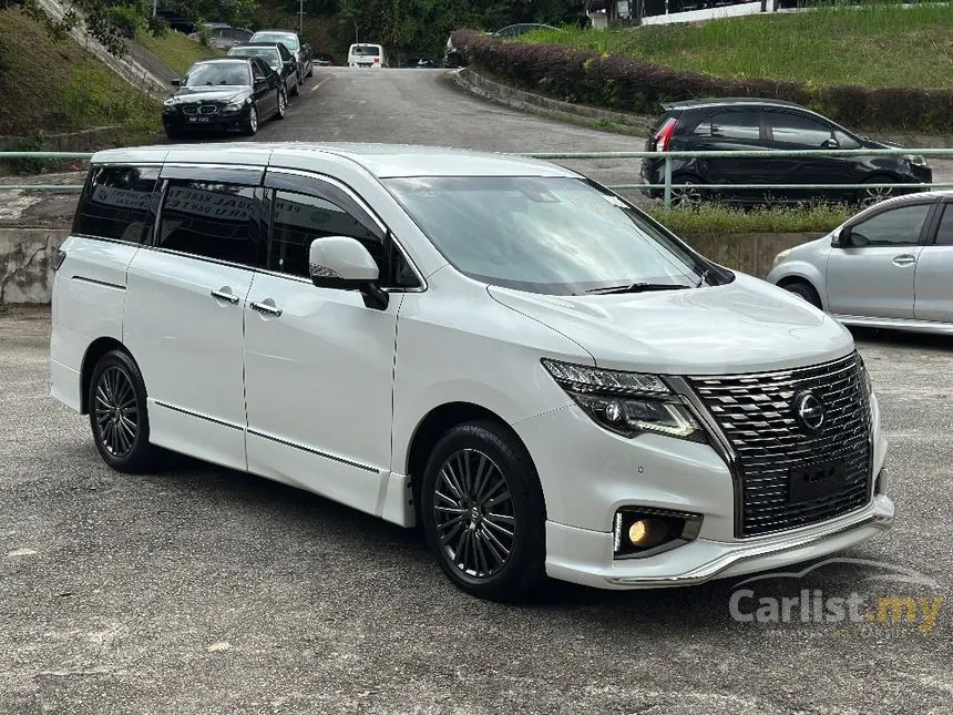 2021 Nissan Elgrand High-Way Star Urban Chrome MPV