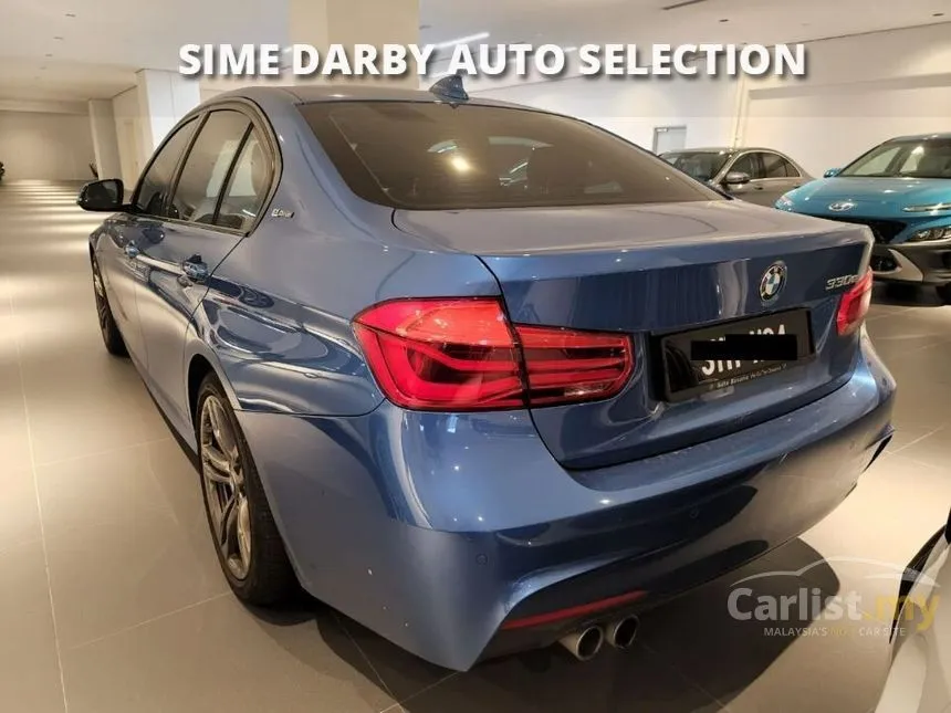 2019 BMW 330e M Sport Sedan