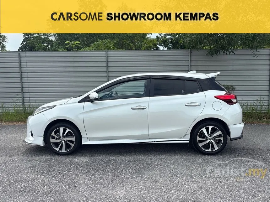 2022 Toyota Yaris G Hatchback