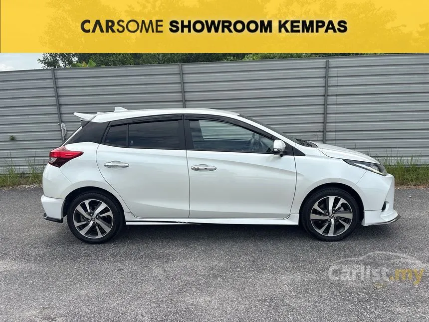 2022 Toyota Yaris G Hatchback