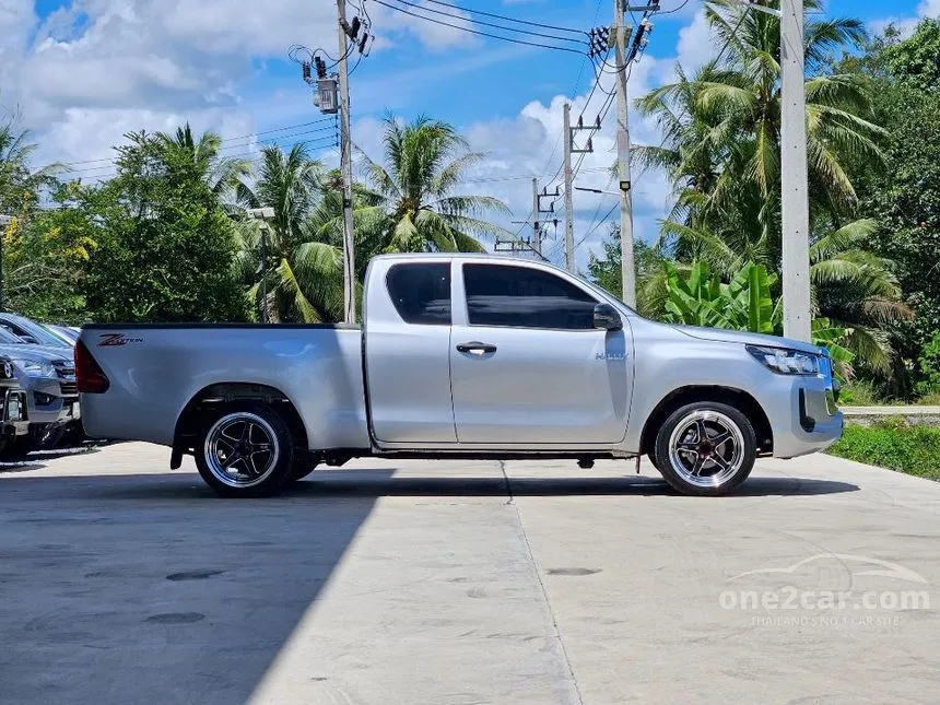 2023 Toyota HILUX REVO Z Edition Entry Smart Cab Pickup