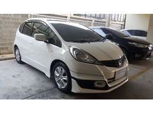 2013 Honda Jazz 1.5 (ปี 08-14) V i-VTEC Hatchback AT