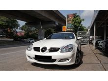 Mercedes-Benz SLK200 AMG CABRIOLET NEW FACELIFT 2007,COLLECTION ITEM,FULL LEATHER SEATS,ORIGINAL PEARL COLOUR,COME WITH NICE NUMBER