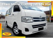 2014 Toyota Hiace 2.7 MANUAL PETROL Window Van HIGH ROOF 12 SEATER ACCIDENT FREE LIKE NEW LOW MILEAGE