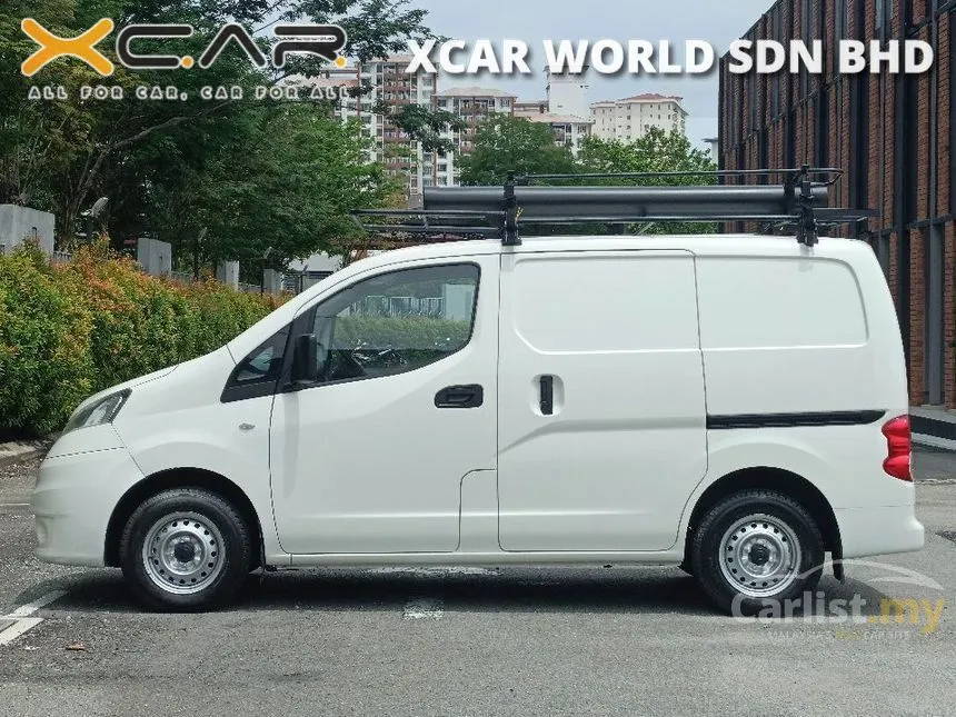 2013 Nissan NV200 Panel Van