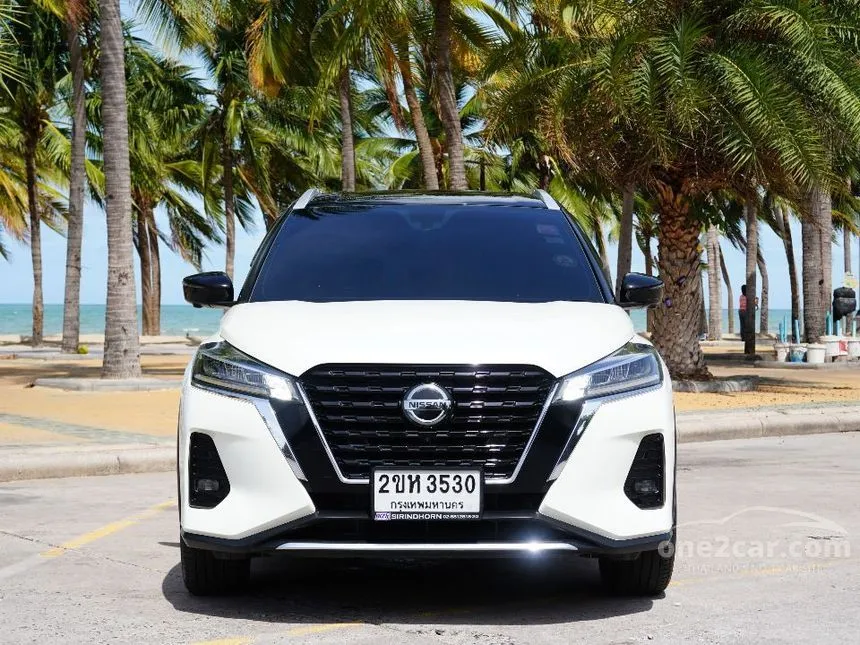2022 Nissan Kicks VL SUV
