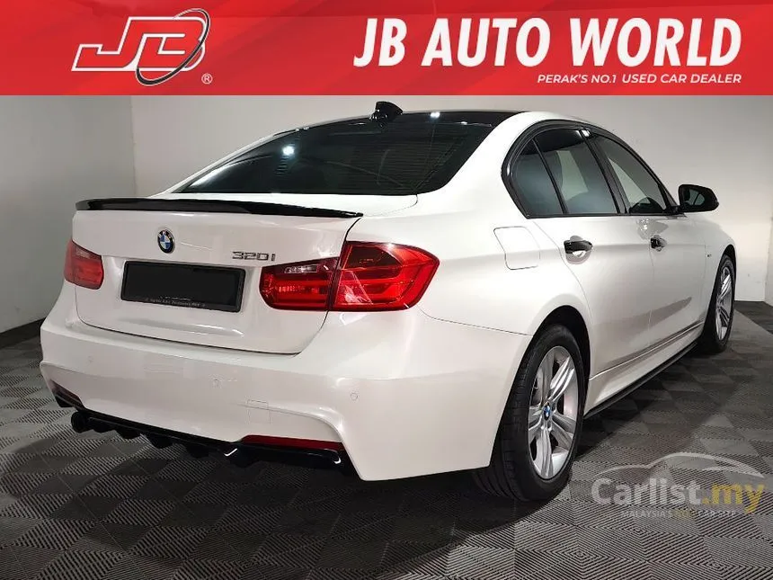2015 BMW 320i Sport Line Sedan