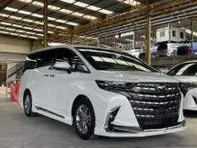 2025 Toyota Alphard 2.5 Z GRADE 5A MODELISTA BODYKIT HUD TWIN SUNROOF UNIVERSAL SIDE STEP/MPV/8 YRS WARRANTY