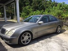 2003 Mercedes-Benz E240 2.6 Avantgarde Sedan
