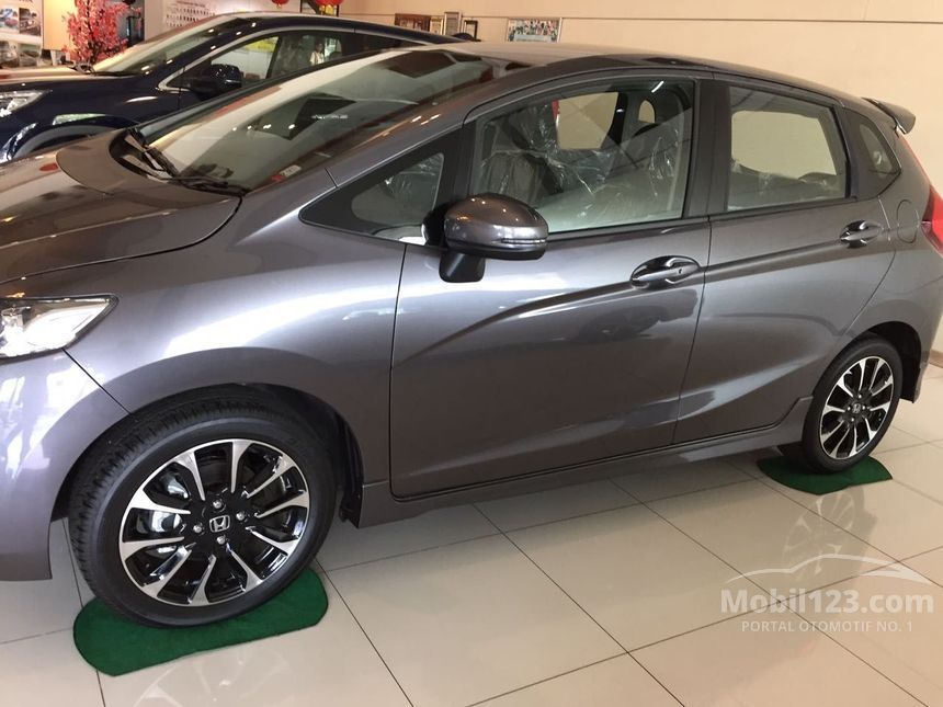 Jual Mobil Honda Jazz 2017 RS 1.5 di DKI Jakarta Automatic 