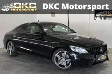 2016 Mercedes-Benz C200 2.0 Coupe / AGILITY CONTROL SUSPENSION / PADDLE SHIFTERS / REVERSE CAMERA / BLUETOOTH / ELECTRIC SEATS / FOLDING REAR SEATS /