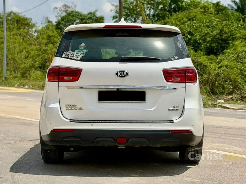 2019 Kia Grand Carnival CRDi 8 Seater MPV