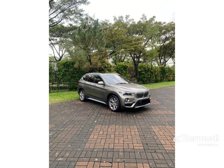 Jual Mobil BMW X1 2019 sDrive18i xLine 1.5 di Banten Automatic SUV Abu